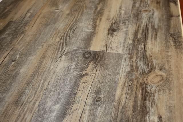 barn-wood-laminate-flooring-rustic-flooring-MFDinf-1